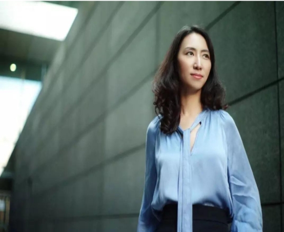 中国好闺蜜：一个42岁未婚，成为顶尖科学家，一个帮世界首富花钱