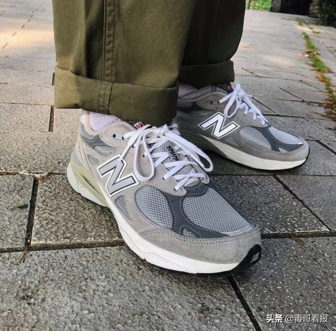 nb998和999哪个底高(New Balance 9系PK，谁的赢面最大？)