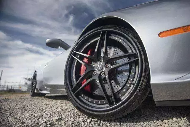 玩改装不一定非选国外货，国内十大轮毂也是世界著名品牌！