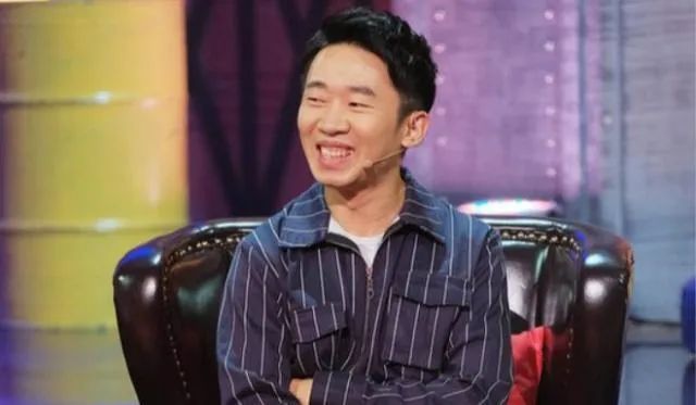 从数学只考9分，到一年录108档节目的红人，杨迪怎么“上位”的？