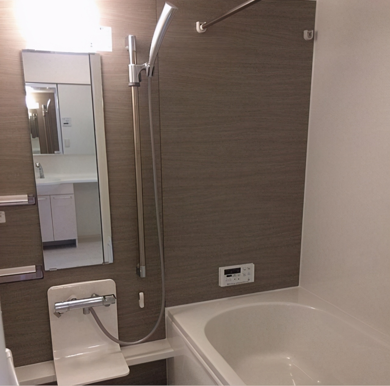 日本女孩的27㎡公寓，小空间功能十分强大，一个人的日子太舒适了