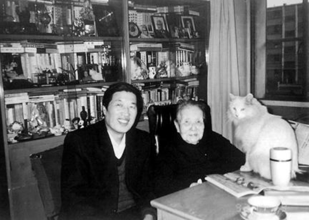 当年高考数学零分，作文写28个字的臧克家，为何被校长破格录取