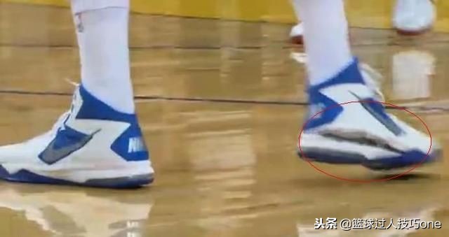 为什么nba总是踢坏球鞋(11图NBA穿坏球鞋瞬间：马努球鞋“大笑”，戈登一脸迷茫看着烂鞋)