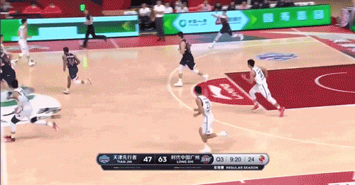 为什么祝铭震打不了nba(出场时间全队最高！祝铭震只用6场就坐稳首发！张宁：凭什么？)