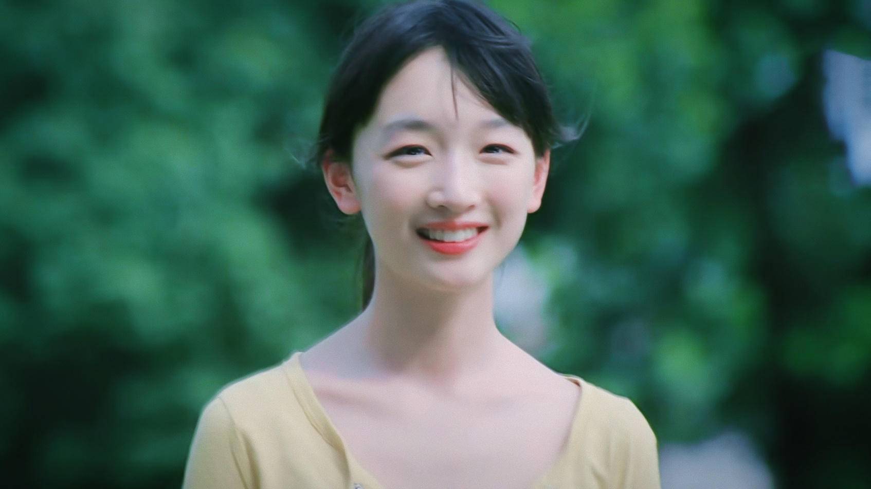 高考只拿了286分的周冬雨，凭什么能在娱乐圈中交满分？