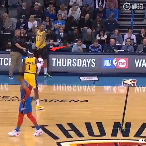 為什么nba球員不能穿長袖（斷電！比斯利穿著訓練褲就要上場比賽，差點吃到技術犯規！）