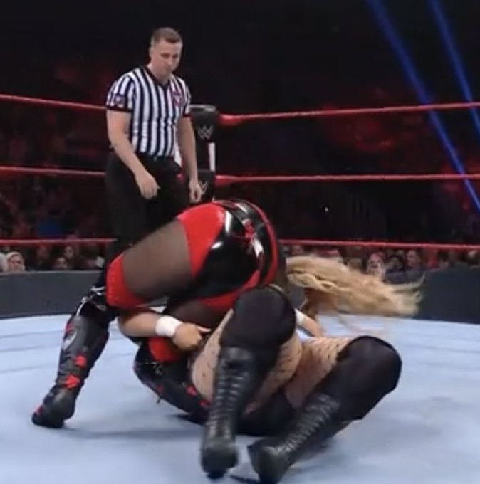 wwe2021最新賽事（WWE《擂臺女皇2021》總決賽舉辦城市以及具體時間表曝光）