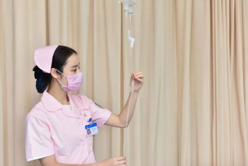 医学类就业前景好的专业排名，临床医学稳居榜首，护理学紧跟其后