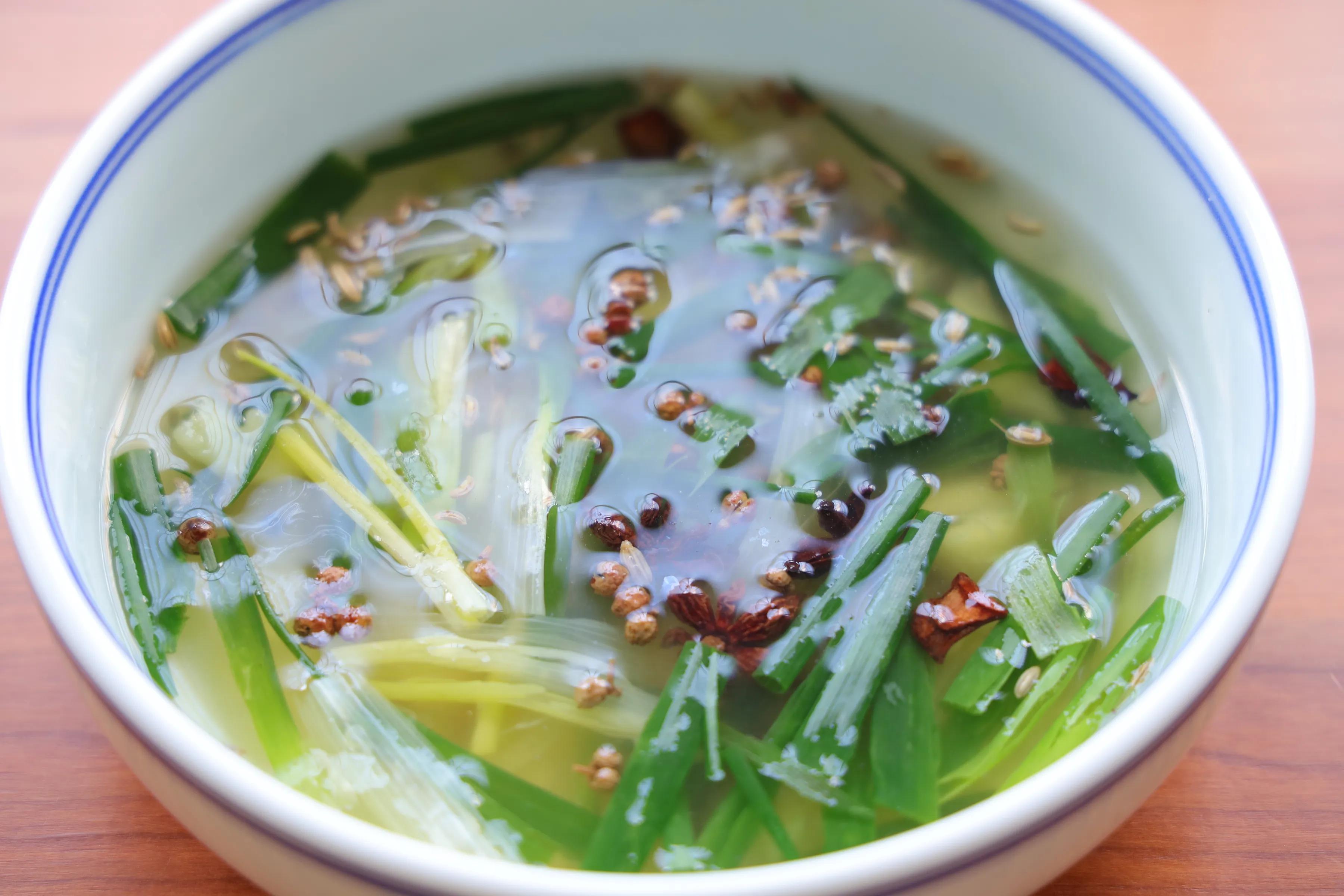 鸡胸肉别水煮，试试做成脆皮肠，低油低脂，煎一煎超级方便又健康