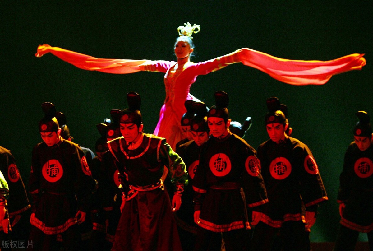 广西艺术学院对文化要求不高，2021年艺术类录取分数线分析