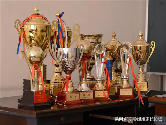 成外为什么受追捧，小升初选择成外真的“省心”？