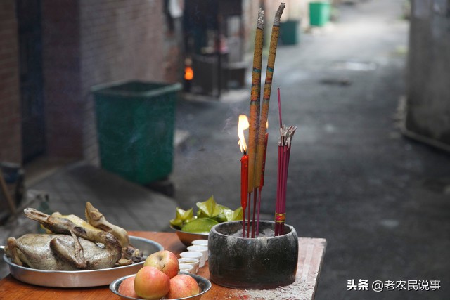 七月十五中元节上坟，做到“一食，二忌，三不烧”，都有啥？