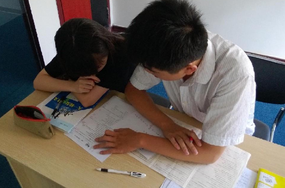 高三考生的心里话：校外“补课”真的有用，但不适合所有人