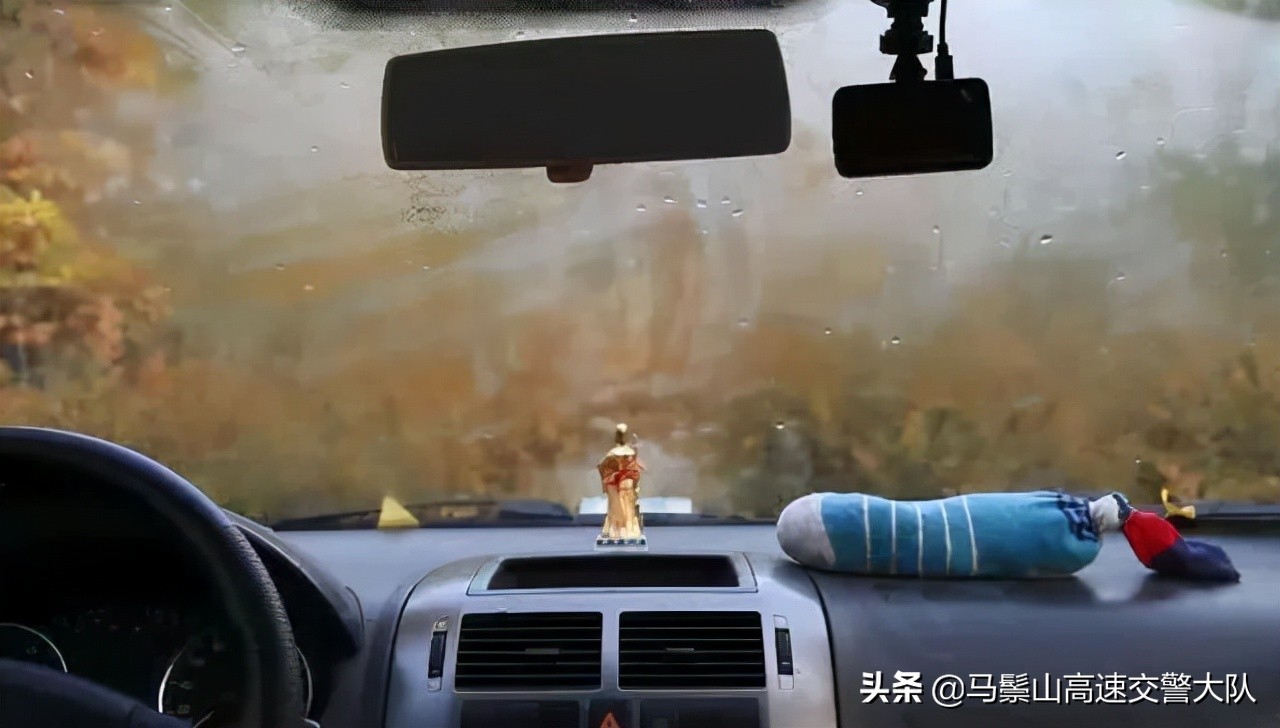 你真的会给车窗除雾吗？