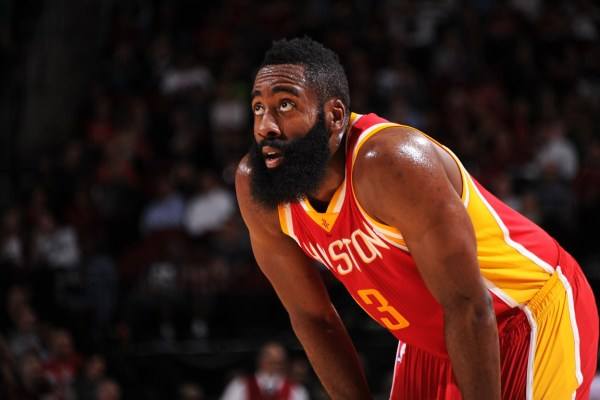 尽管早知自己不会获奖（NBA颁奖典礼没内幕？从MVP就可以看出，哈登或早知自己不会获奖）