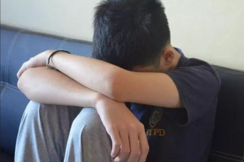 为啥“高考成绩”晚上10点后可以查？别埋怨了，都是为考生着想