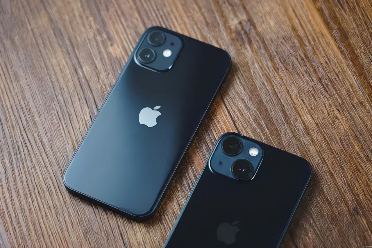 iphone 13 mini图赏:属于"小屏党"的迷你之美