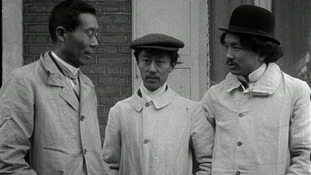 租法国古堡，建中国大学，他只花了一法郎？