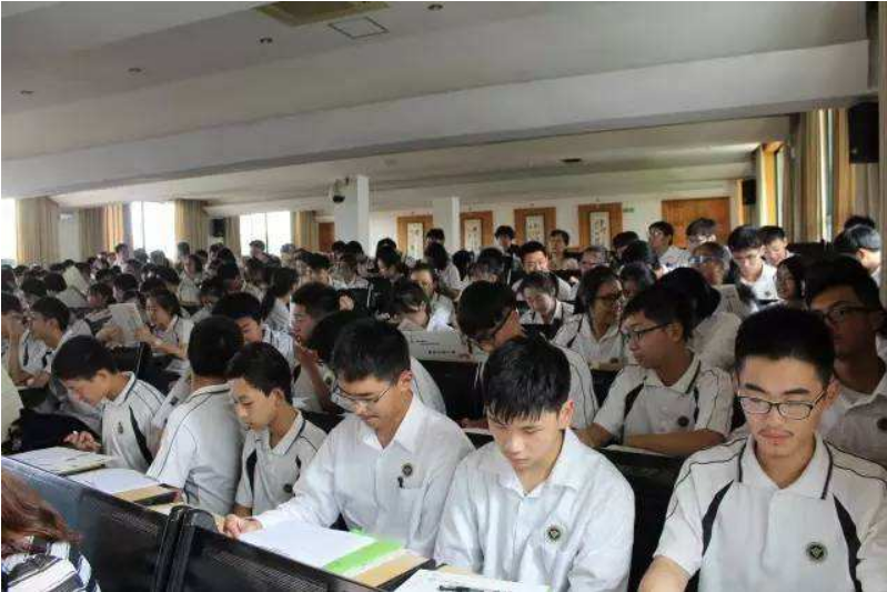 高中生是否有望上名牌大学，需要看这几科成绩，班主任说出原因