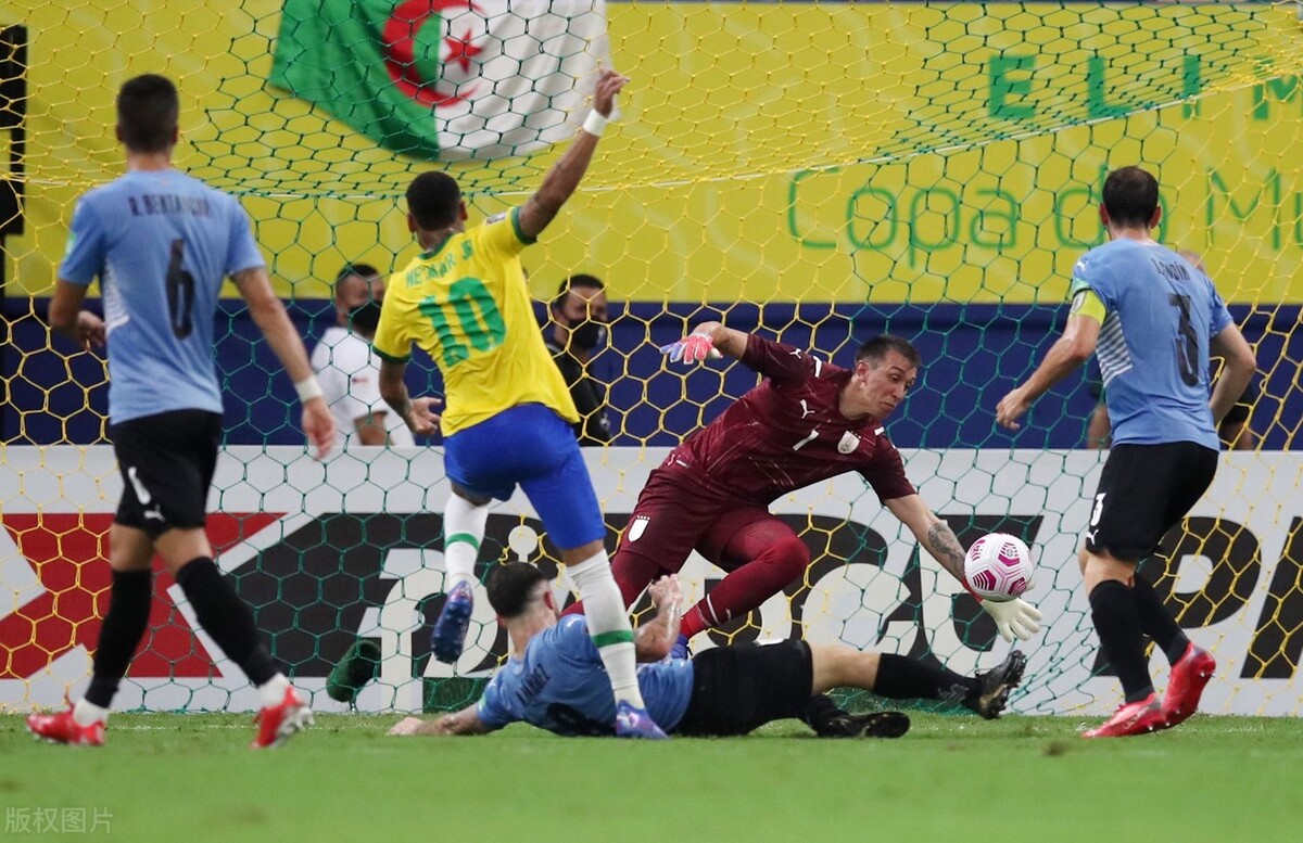 14世界杯巴西队守门员(4-1，世界第2踢疯了，仅让世界杯双冠王抵抗了10分钟，内马尔闪击)