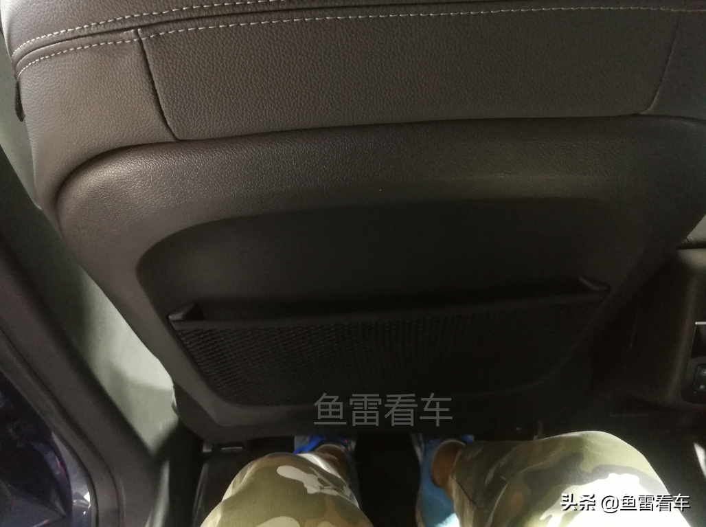 一排最爽，二排尚可，三排凑合，车展零距离体验奇瑞星途VX空间