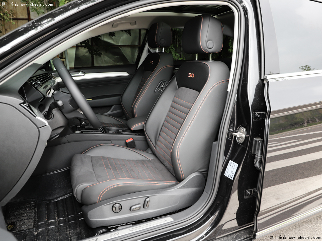 这车保值！一汽-大众迈腾30周年纪念版正式上市