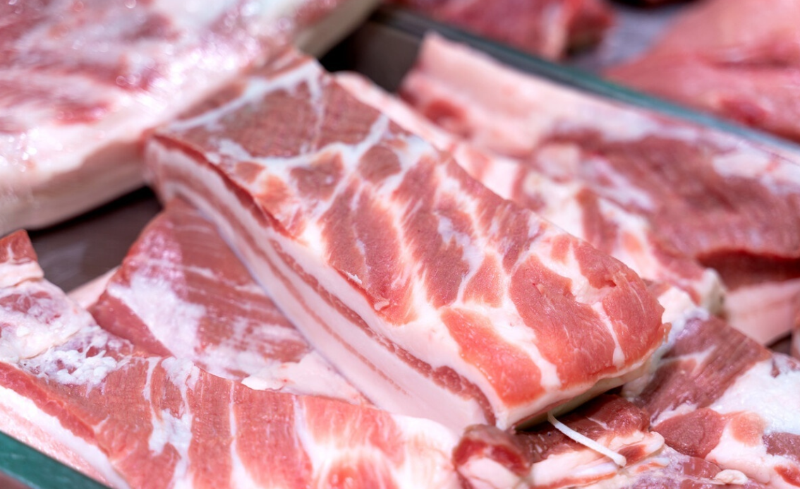 买猪肉，你能知道“浅色”和“深色”的区别吗？看懂以后别再买错