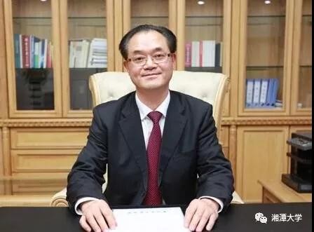 毛主席亲笔题名，走出两院院士、银行行长、大学校长，湖南这所大学“太牛了”