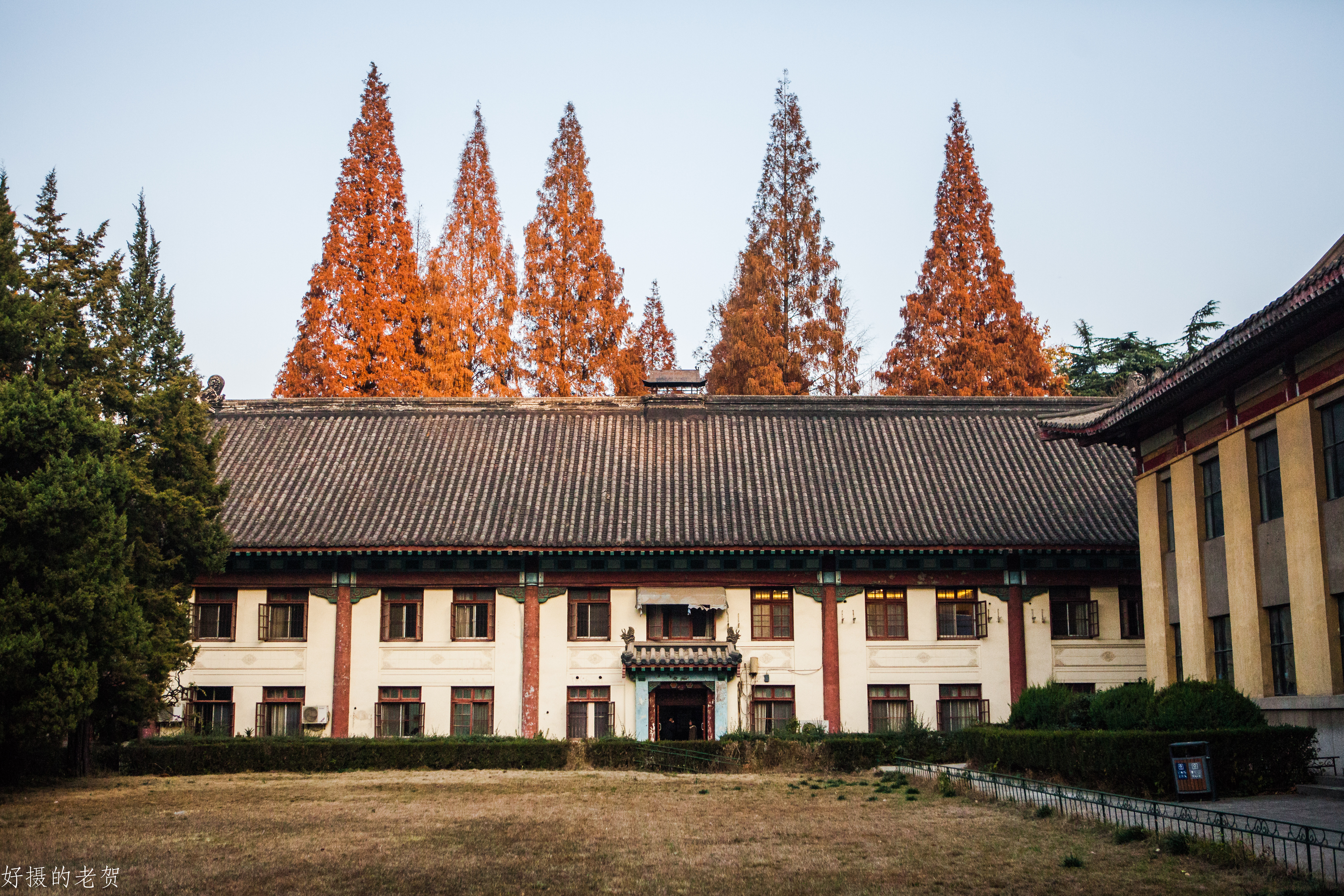 南京师大，曾是中国第一座女子大学，大文豪袁枚的随园所在地