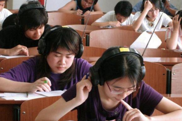 大学一定要考的4个证书，“含金量”高，更是就业加分项