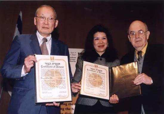 这个被以色列总理称为上帝的中国人，冒着生命危险拯救上万犹太人