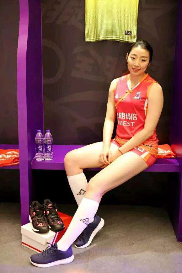 世界杯姚笛名单(中国女排新一代女神姚迪,成了球队颜值的担当)