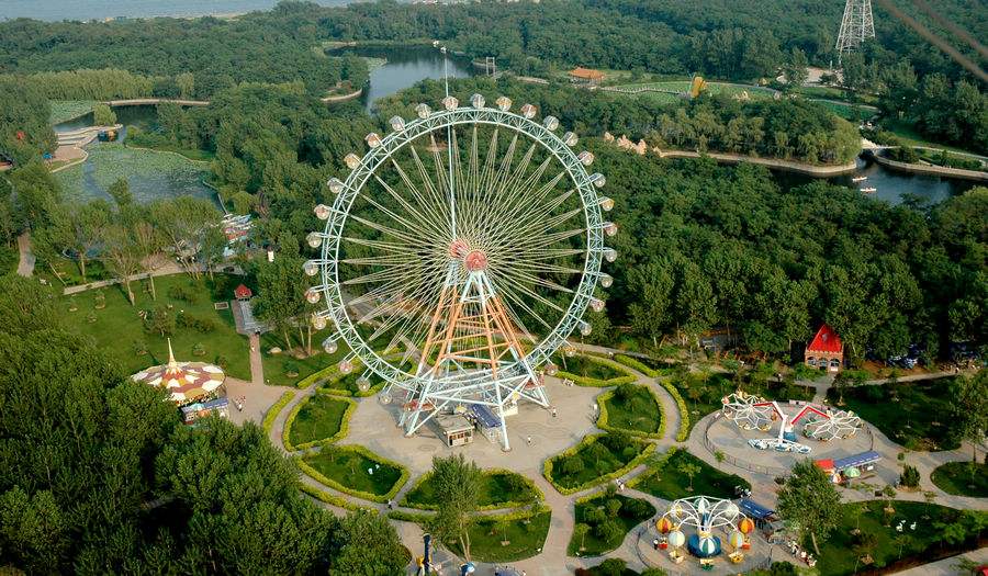 濮上园:濮上园是绿色庄园的二期项目,是一处集生态保护,园林观赏,休闲