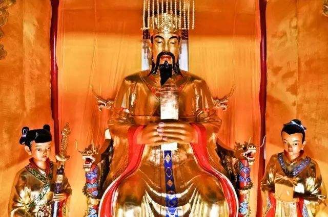 玉皇大帝叫什么名字 玉皇大帝的全称-星星快文