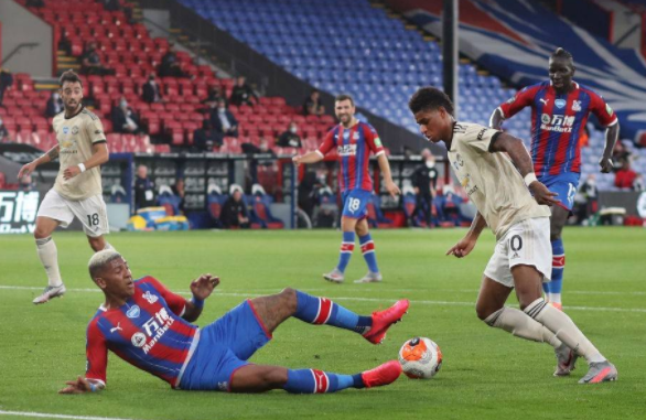 为什么英超比赛那么稳（英超奇景！排名第五的球队，欧冠却“稳”了？因7年最强红魔诞生）