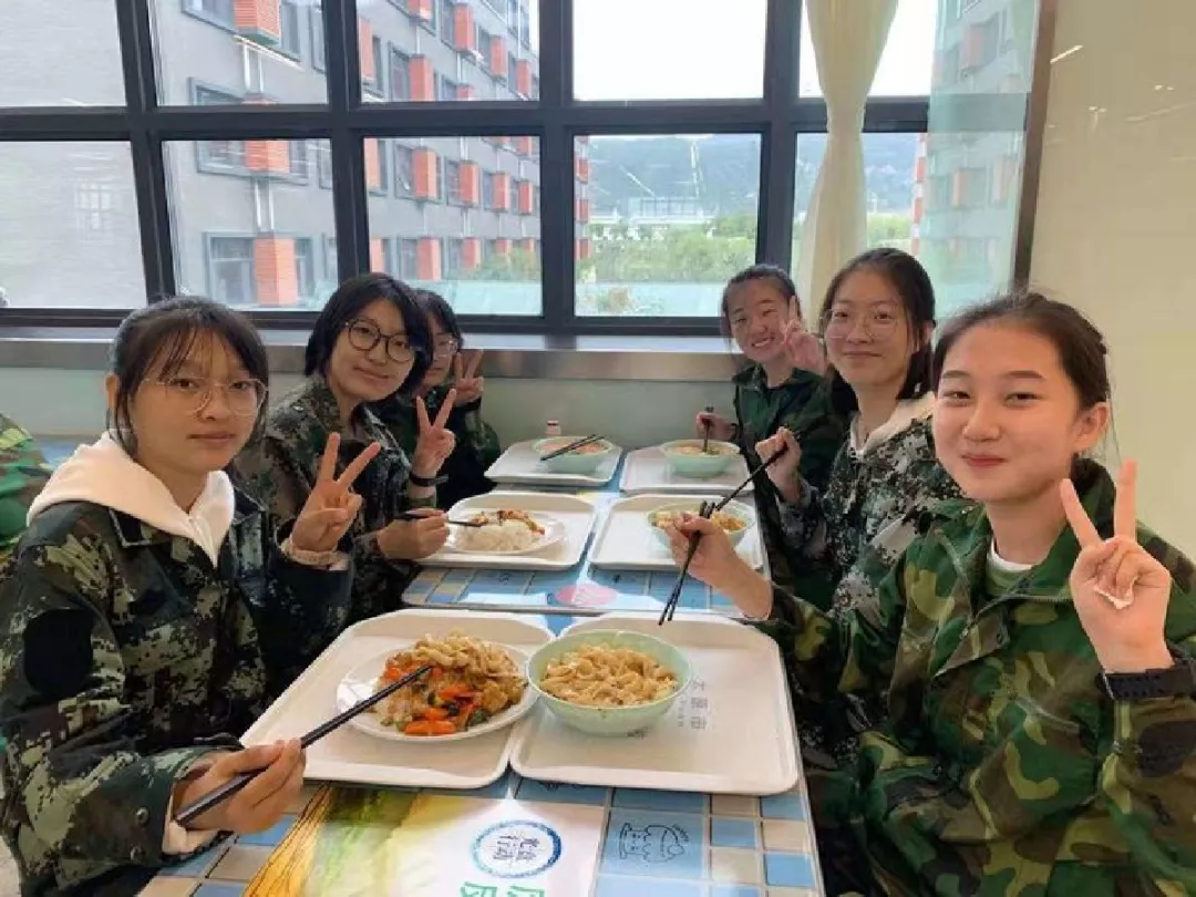 青春正步走 永续爱国情——太原市第二外国语学校2021级高一学生军训纪实