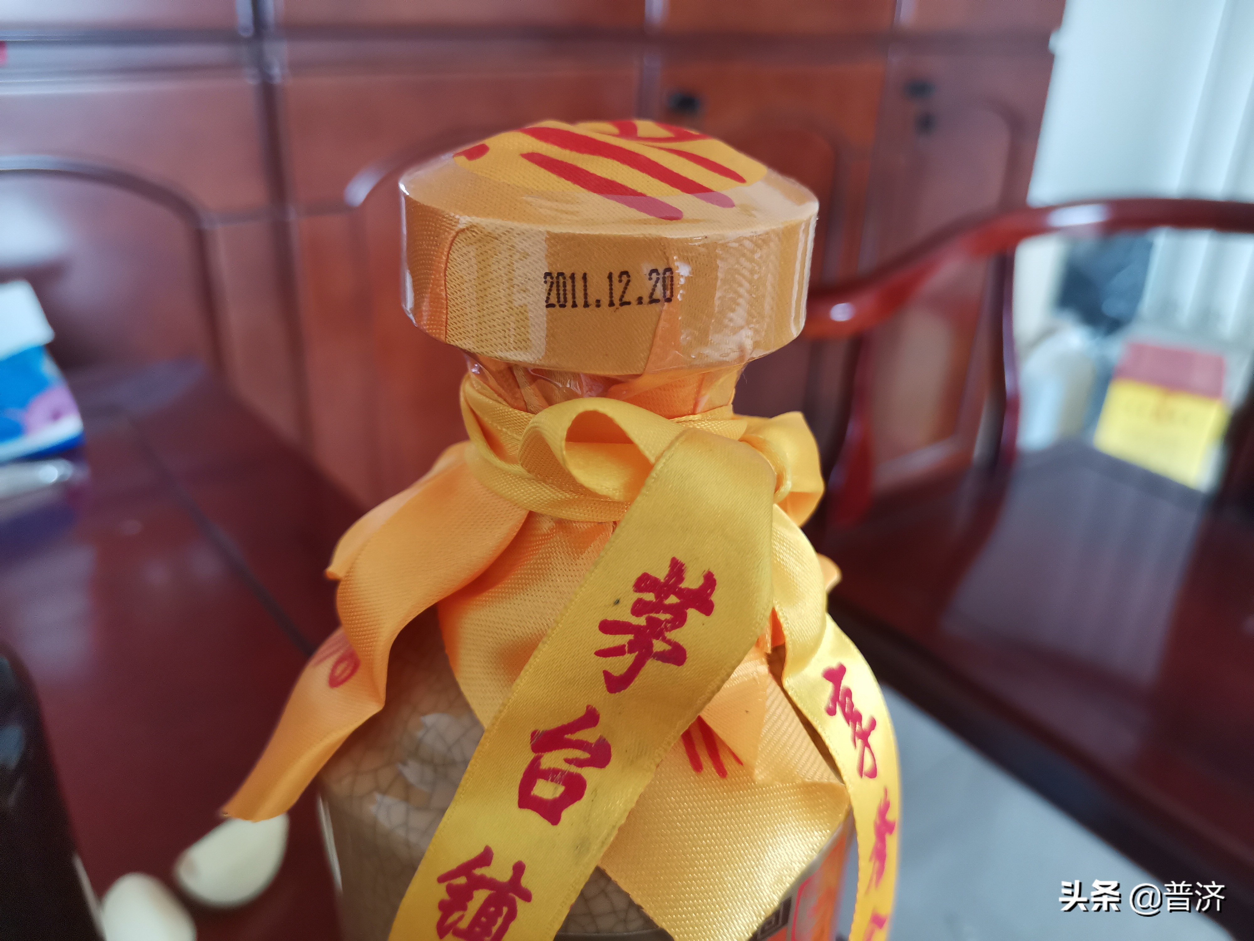 怎么鉴别茅台镇酒好坏？相同价位的比着喝，学会了再也不掏冤枉钱