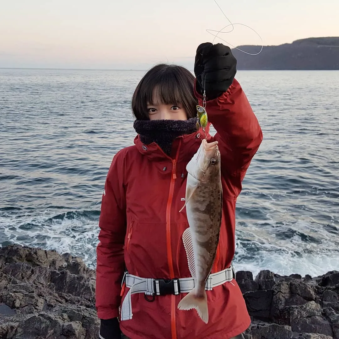 森林小屋里，哪怕在零下三十度，她也可以把生活过得春暖花开