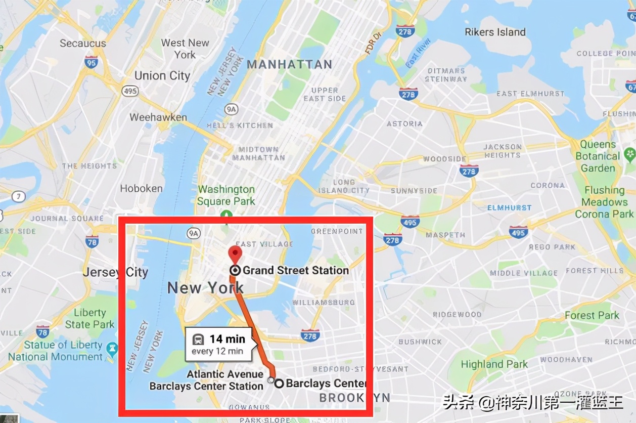 nba紐約為什么不行</h2>

<p>　　可以看出，前三支球隊(duì)的市值差距不大，但到了第四位的籃網(wǎng)和第一位的尼克斯相比，足足差了20億美元！有球迷就好奇了，同樣都屬于紐約，尼克斯戰(zhàn)績(jī)這么爛卻能排在第一，為何籃網(wǎng)有三位聯(lián)盟現(xiàn)役超級(jí)巨星卻只能排在第四？其實(shí)，同樣是紐約的球隊(duì)，但是兩者的位置造就了這20億美元的差距！尼克斯主場(chǎng)麥迪遜花園球場(chǎng)位于曼哈頓中心，這個(gè)地方寸土寸金，是紐約最富有的地方！</p>

<p>　　<img alt=