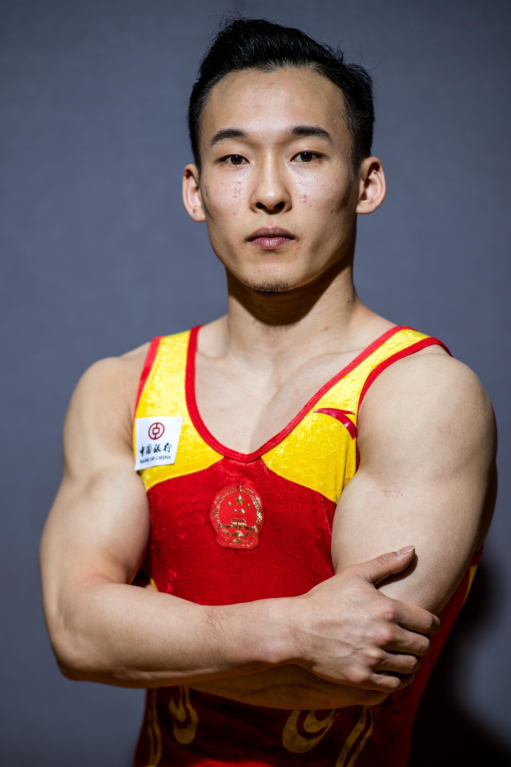肖若腾体操零失误，却被裁判扣分，中国体操奥运冠军集体力挺