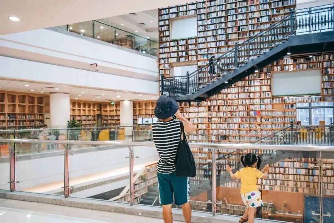 忍不住告诉你！广州的这些宝藏图书馆，真的超靓
