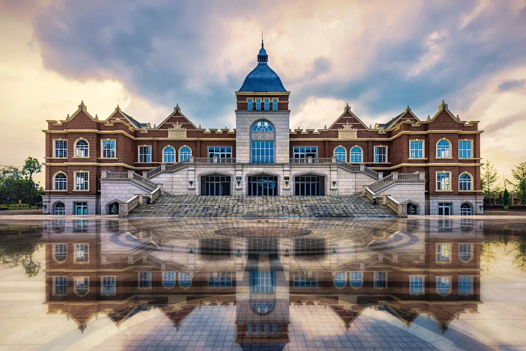 专升本比例高达80%，四川最美大学等你来