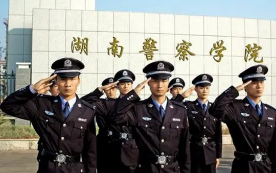 成绩500分以上考生，选“一本好城市”还是“偏远211”，不可错过