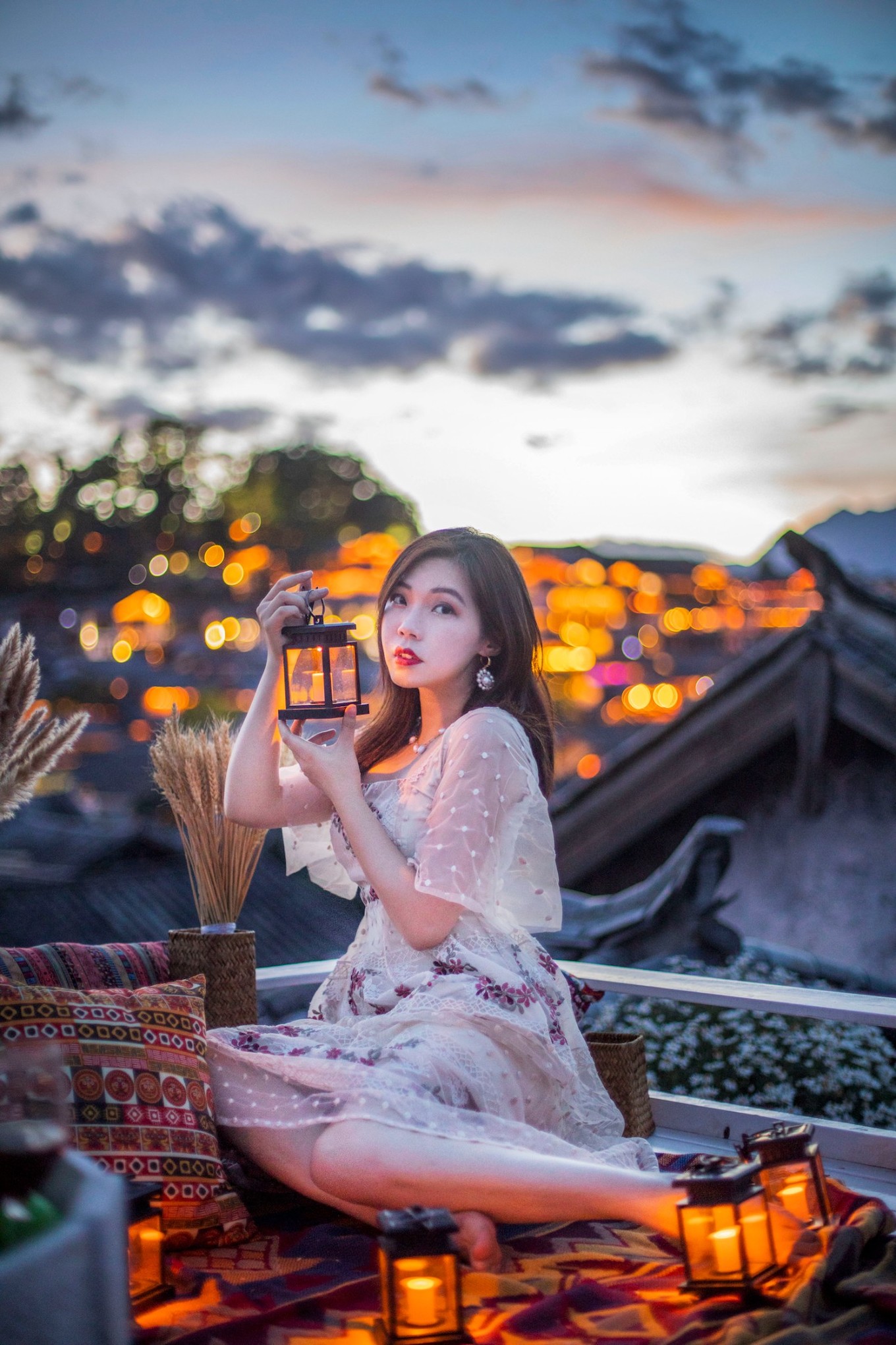 从丽江到泸沽湖，水性杨花开满六月天