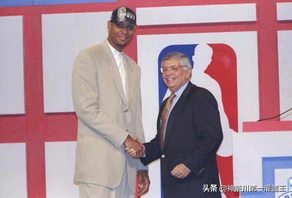 nba詹姆斯为什么是天选之子(被誉为天选之子，詹姆斯为何选秀前没像邓肯一样，让全联盟摆烂？)