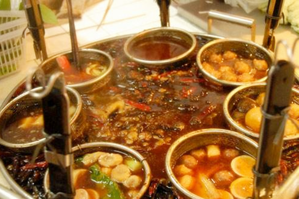 校门口受欢迎的几种“小吃”，无数学生为之着迷，有你喜欢的吗？