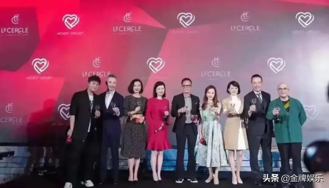 东方卫视6名主持人（东方卫视遭遇“用工荒”！六大主持人被处罚之后，只能寄望于新人）-华海博客