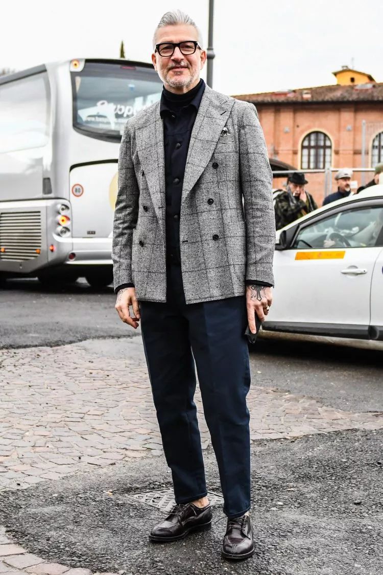 男装裤子叠法陈列图片(时尚达人的叠穿大法) - 赤虎壹号