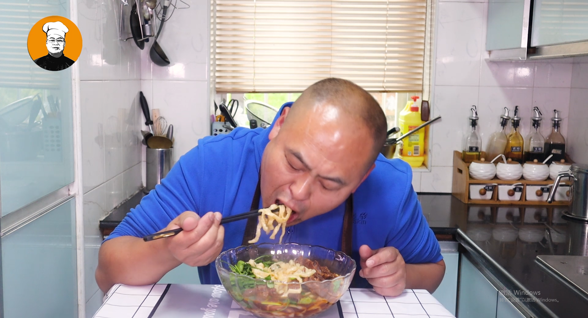 牛肉面的制作方法（教你在家做软烂入味的牛肉面）