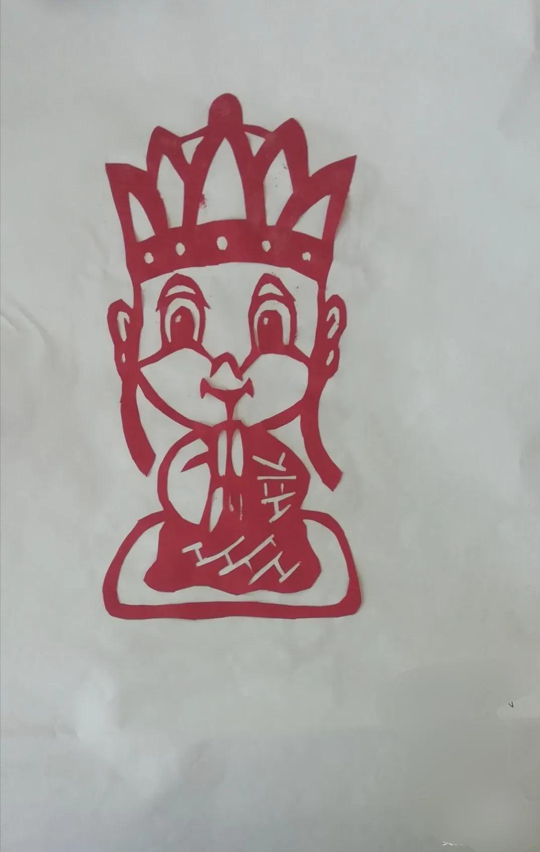 孩子们的剪纸天赋--"纸随剪转,心随纸动"